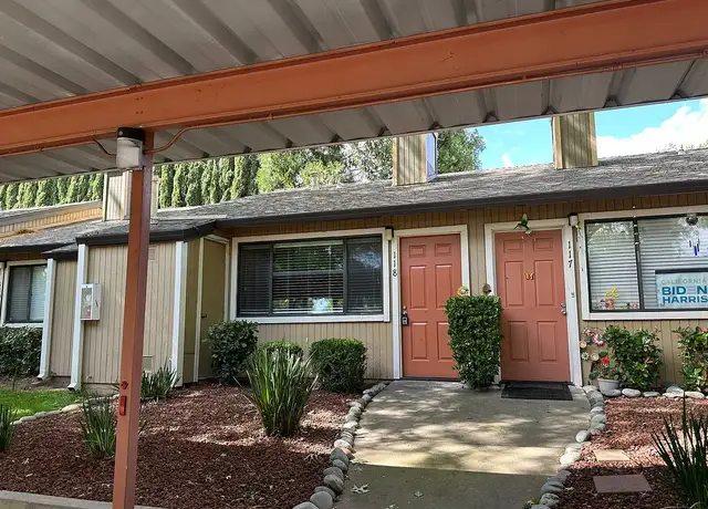 Photo of 5909 Country Ln, Citrus Heights, CA 95621