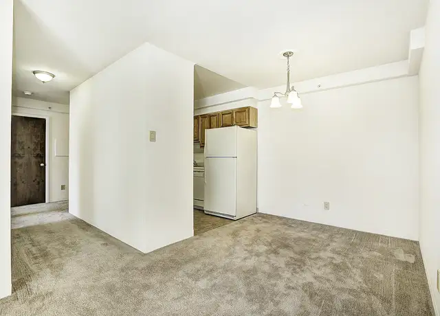 Photo of 555 Spring St, Bethlehem, PA 18018