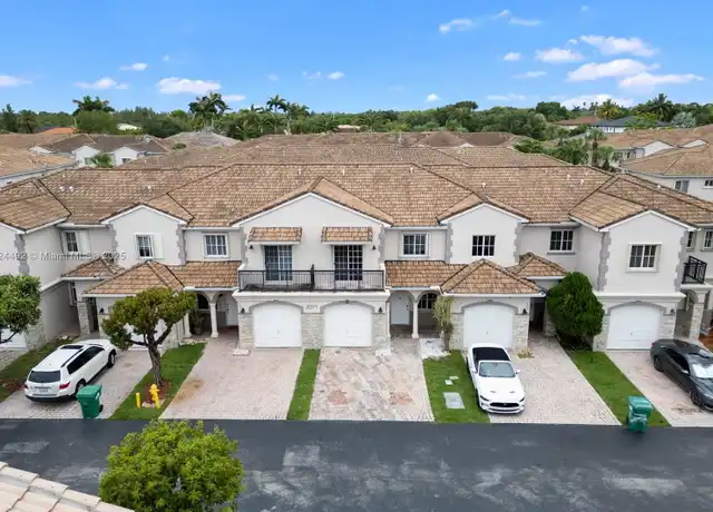 Property at 8371 SW 124th Ave, Miami, FL, 33183, 4 beds, 2.5 baths, [object Object]