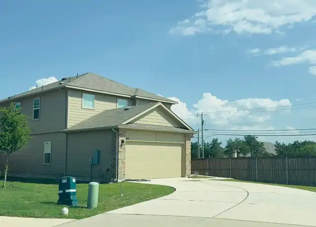 Property at 14001 Prasky Trl, Elgin, TX, 78621, 4 beds, 3 baths, [object Object]