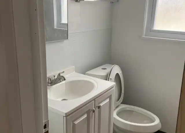 Property at 16025 Nelacrest Rd, Cleveland, OH, 44112, 1 bed, 1 bath, [object Object]