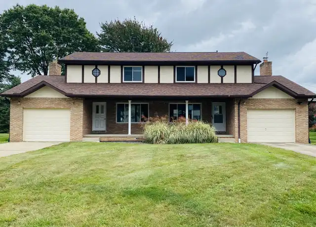 Property at 5764 Kentview Ave NW Unit 5764, North Canton, OH, 44720, 3 beds, 1.5 baths, [object Object]