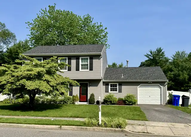 Property at 205 Smokerise Ln, Toms River, NJ, 08755, 3 beds, 1.5 baths, [object Object]