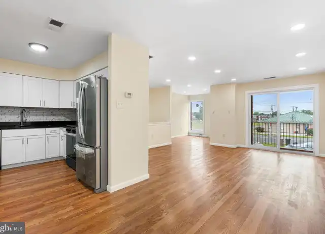Property at 3281 Red Lion Rd Unit 2, Philadelphia, PA, 19114, 2 beds, 1 bath, [object Object]