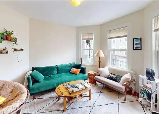 Property at 22 Boynton St, Jamaica Plain, MA, 02130, 3 beds, 1 bath, [object Object]