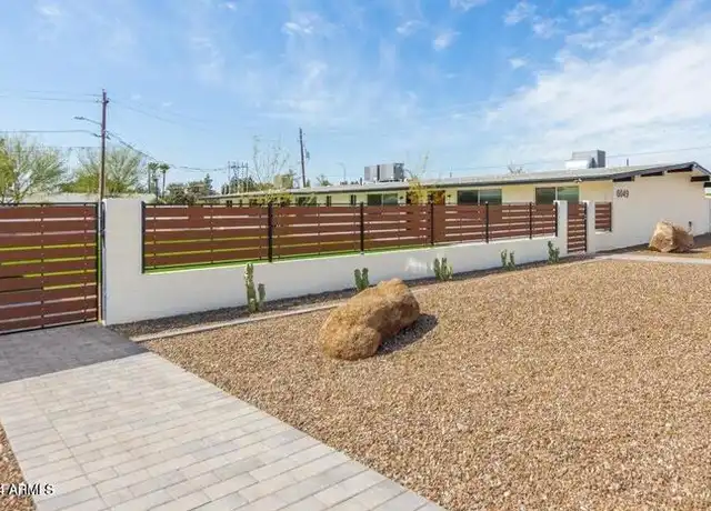 Property at 6049 W Laurie Ln Unit 8, Glendale, AZ, 85302, 1 bed, 1 bath, [object Object]