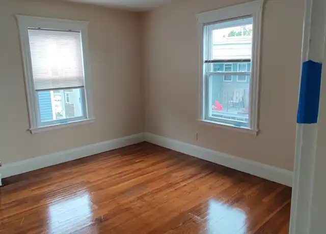 Property at 30 Harwood St Unit 12, Lynn, MA, 01902, 2 beds, 1 bath, [object Object]