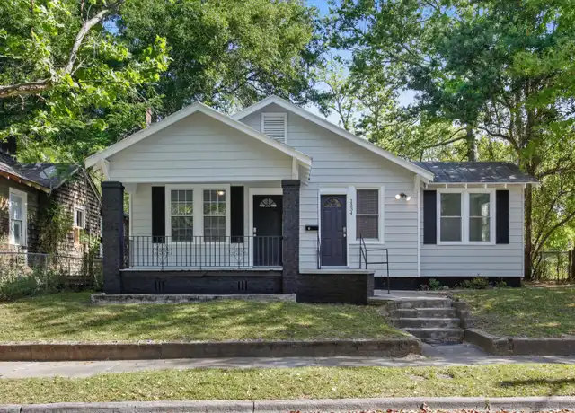 Property at 1334 E Waldburg St, Savannah, GA, 31404, 1 bed, 1 bath, [object Object]