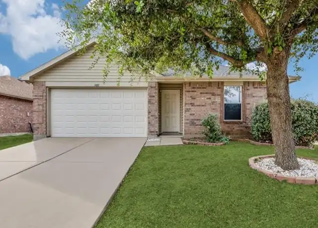 Property at 1400 Royal Meadows Trl, Fort Worth, TX, 76140, 4 beds, 2.5 baths, [object Object]