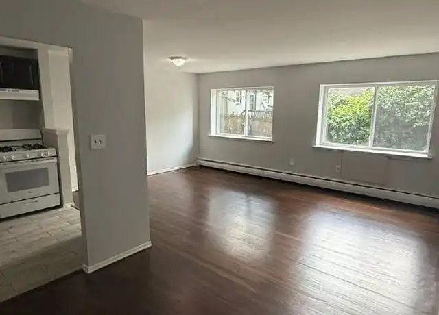 Property at 538 W 7th St Unit 2BR, Plainfield, NJ, 07060, 2 beds, 1 bath, [object Object]