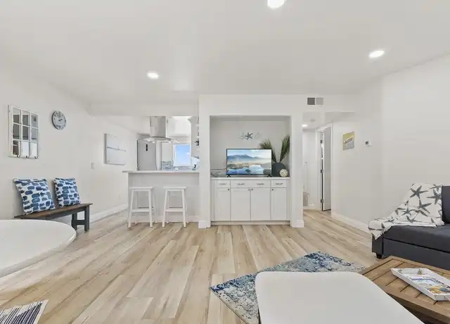 Property at 803 S Pacific St, Oceanside, CA, 92054, 1 bed, 1 bath, [object Object]