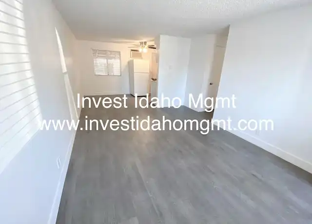 Property at 144 Smith Ave Unit 5, Nampa, ID, 83651, 2 beds, 1 bath, [object Object]