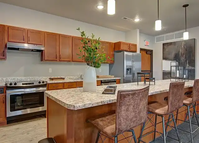 Property at Club at Heritage 1 - 720 Roberts Rd, Sartell, MN, 56377, 2 beds, 2 baths, [object Object]