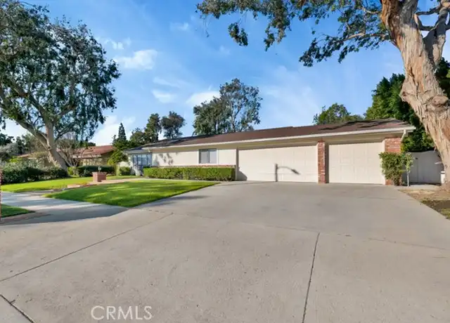 Property at 9201 Paso Robles Ave, Northridge, CA, 91325, 4 beds, 3.5 baths, [object Object]