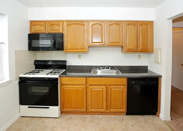 Photo of 160 James St, Toms River, NJ 08753