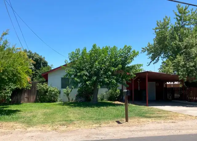 Property at 820 Lone Palm Ave, Modesto, CA, 95351, 3 beds, 1.5 baths, [object Object]