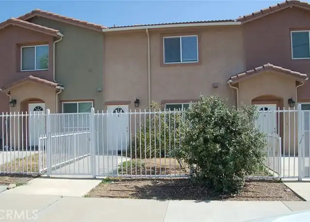 Property at 102 S Date Ave #4, Rialto, CA, 92376, 2 beds, 2.5 baths, [object Object]