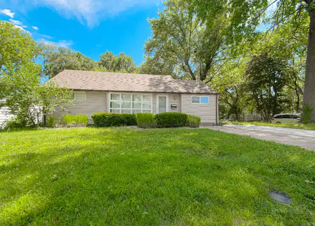 Property at 511 W 84th St, Kansas City, MO, 64114, 3 beds, 2 baths, [object Object]