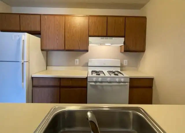 Property at 2340 Michael Ave SW Unit 2233 01, Wyoming, MI, 49509, 1 bed, 1 bath, [object Object]