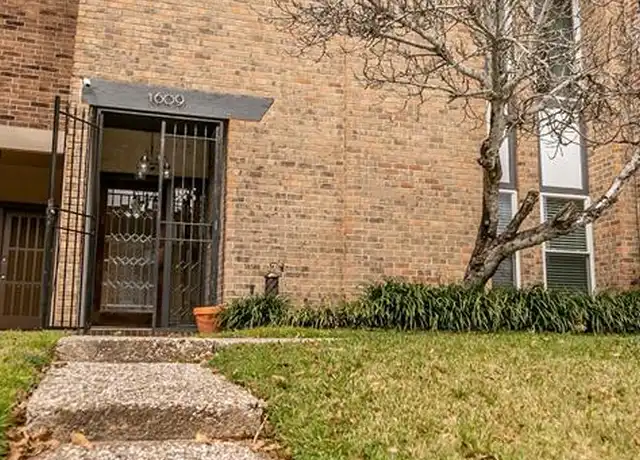 Property at 1609 Saxony Ln, Houston, TX, 77058, 3 beds, 2.5 baths, [object Object]