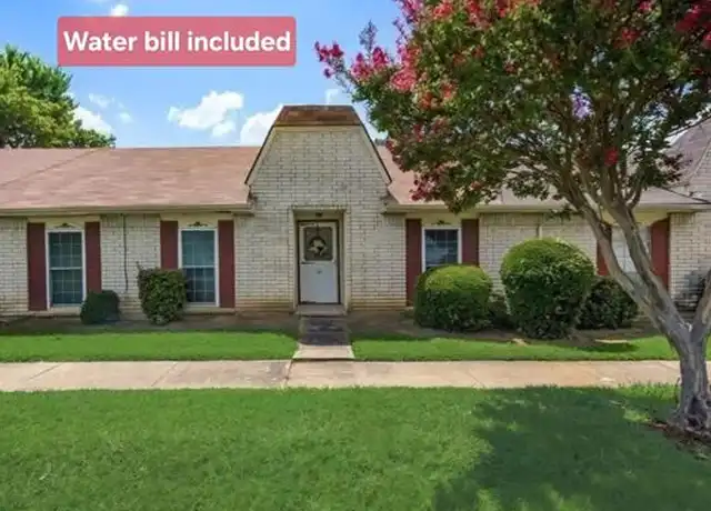 Property at 33 W Mountain Ln #43, Grand Prairie, TX, 75052, 3 beds, 2 baths, [object Object]