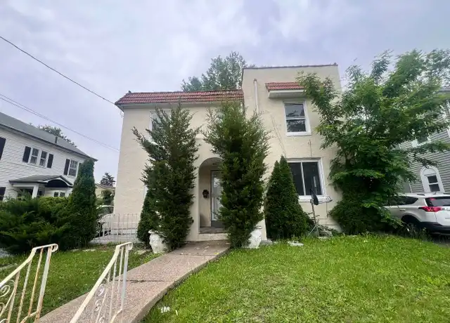 Property at 936 Parkside Ave, Trenton, NJ, 08618, 4 beds, 1 bath, [object Object]