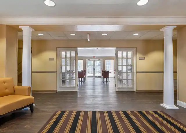 Property at Chicago - O'Hare - South - 1207 E Touhy Ave, Des Plaines, IL, 60018, 0 beds, 1 bath, [object Object]