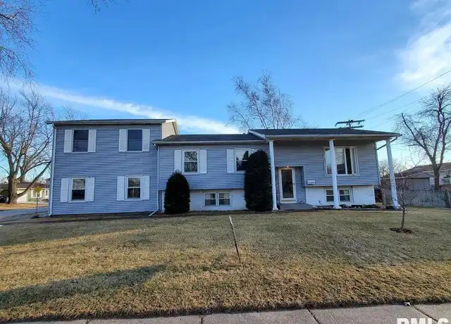 Property at 2107 Tanglefoot Ln, Bettendorf, IA, 52722, 5 beds, 2 baths, [object Object]