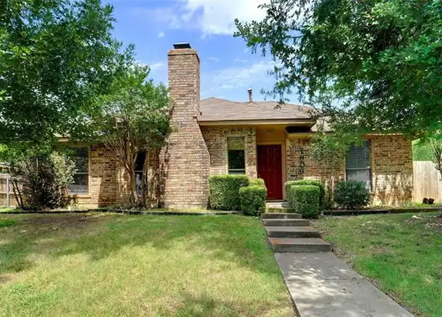 Property at 1909 Camellia St, Denton, TX, 76205, 3 beds, 2 baths, [object Object]
