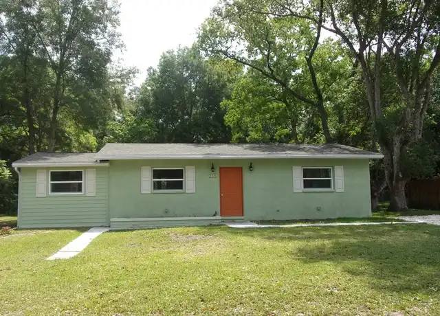 Property at 215 N Wheeler Ave, Inverness, FL, 34453, 2 beds, 2 baths, [object Object]