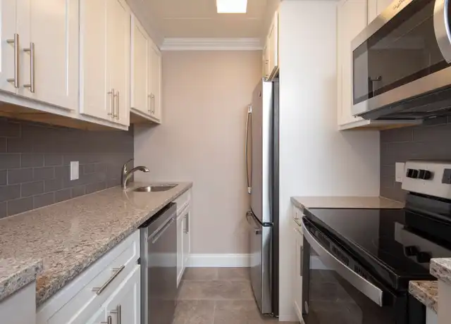 Property at 370 Park St Unit 322, Hackensack, NJ, 07601, 1 bed, 1 bath, [object Object]