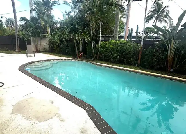 Property at 1411 NE 30th St, Pompano Beach, FL, 33064, 2 beds, 1 bath, [object Object]