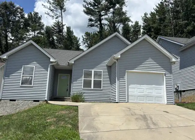 Property at 52 Woodcreek Cir, Swannanoa, NC, 28778, 3 beds, 2 baths, [object Object]