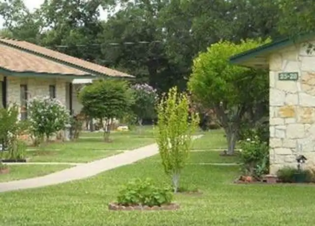Property at 205 Riverview Dr, Lampasas, TX, 76550, 1 bed, 1 bath, [object Object]