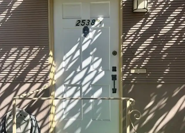 Property at 2538 1/2 Military Ave Unit 2538 1/2, Los Angeles, CA, 90064, 2 beds, 1 bath, [object Object]