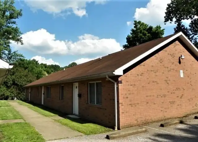 Property at 302 Ingleside Ave Apt B, Marietta, OH, 45750, 2 beds, 1 bath, [object Object]
