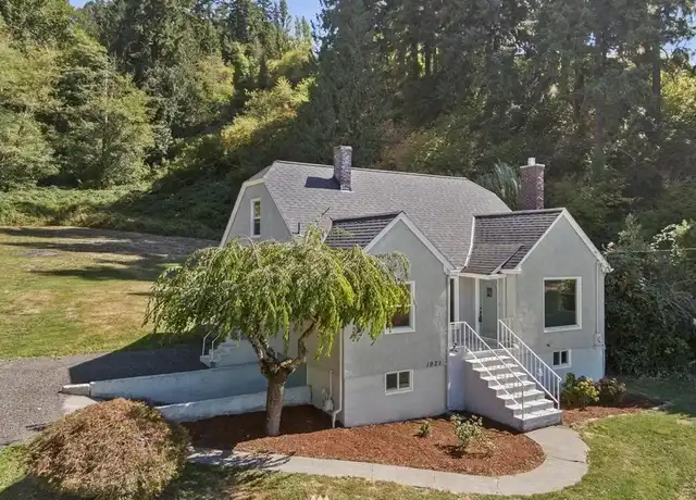 Property at 1921 East Valley Hwy E, Sumner, WA, 98390, 3 beds, 1 bath, [object Object]