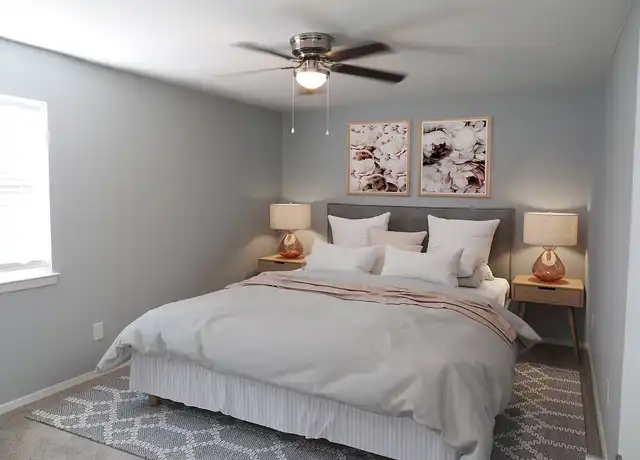 Property at Covington Hills - 4800 Raleigh Lagrange Rd, Memphis, TN, 38128, 1-3 bed, 1-2 bath, [object Object]