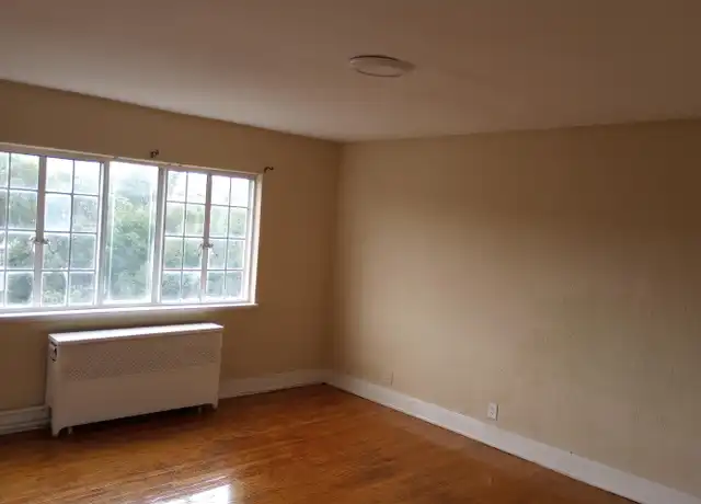 Property at 155 W River St Unit F-1, Wilkes-Barre, PA, 18702, 1 bed, 1 bath, [object Object]