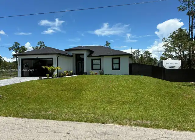 Property at 904 Leroy Ave Unit 6, Lehigh Acres, FL, 33972, 3 beds, 2 baths, [object Object]