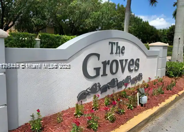 Property at 1627 SE 31st Ct, Homestead, FL, 33035, 2 beds, 2 baths, [object Object]