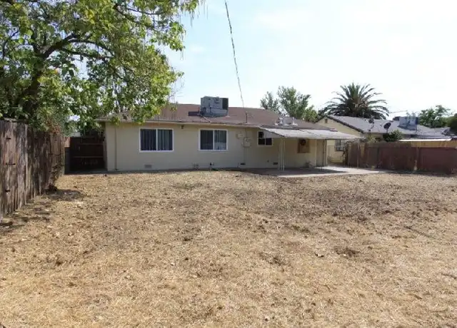 Property at 685 Sonoma Ave, Sacramento, CA, 95815, 3 beds, 1 bath, [object Object]