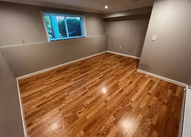 Property at 78 N Maple St, Hadley, MA, 01035, 2 beds, 1 bath, [object Object]