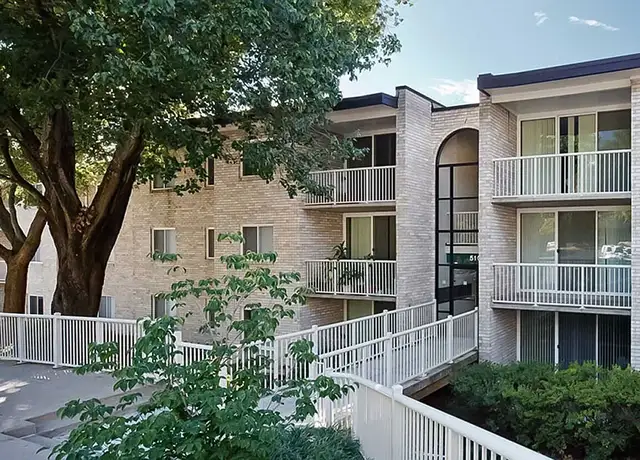 Photo of 11902 Parklawn Pl, North Bethesda, MD 20852