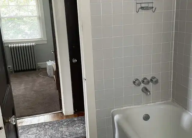 Property at 8 Montgomery Ave, Glenside, PA, 19038, 2 beds, 1 bath, [object Object]