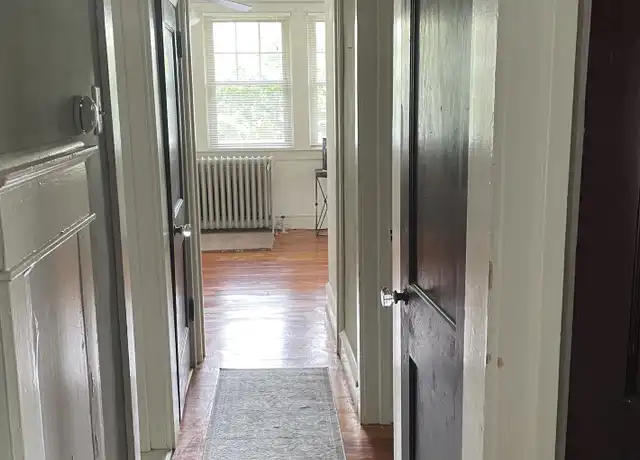 Property at 8 Montgomery Ave, Glenside, PA, 19038, 2 beds, 1 bath, [object Object]