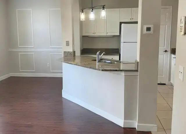 Property at 860 N Orange Ave #167, Orlando, FL, 32801, 1 bed, 1 bath, [object Object]