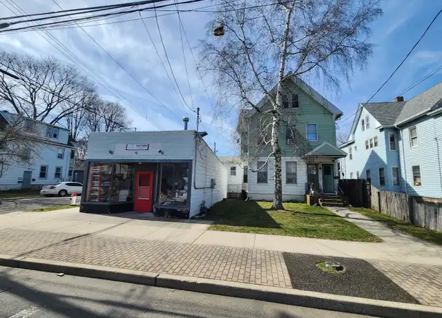 Property at 224 Campbell Ave Unit 2nd fl, West Haven, CT, 06516, 3 beds, 1 bath, [object Object]