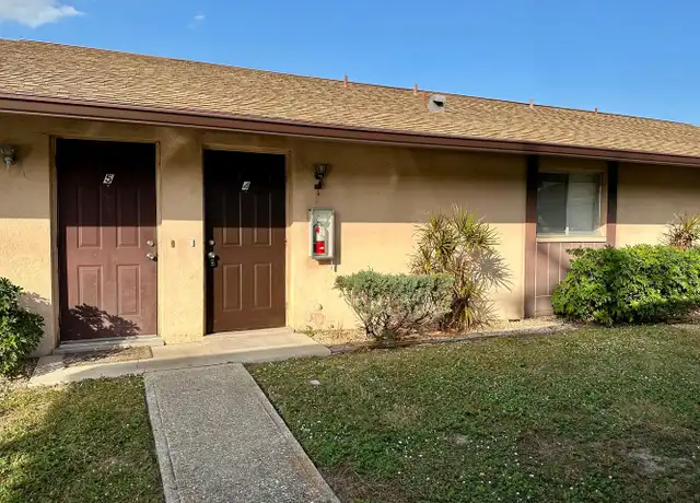Property at 823 Gleason Pkwy #4, Cape Coral, FL, 33914, 2 beds, 1 bath, [object Object]