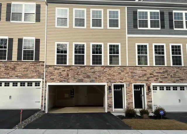 Property at 11 Lilac Cir, Mt Laurel Township, NJ, 08054, 3 beds, 3.5 baths, [object Object]